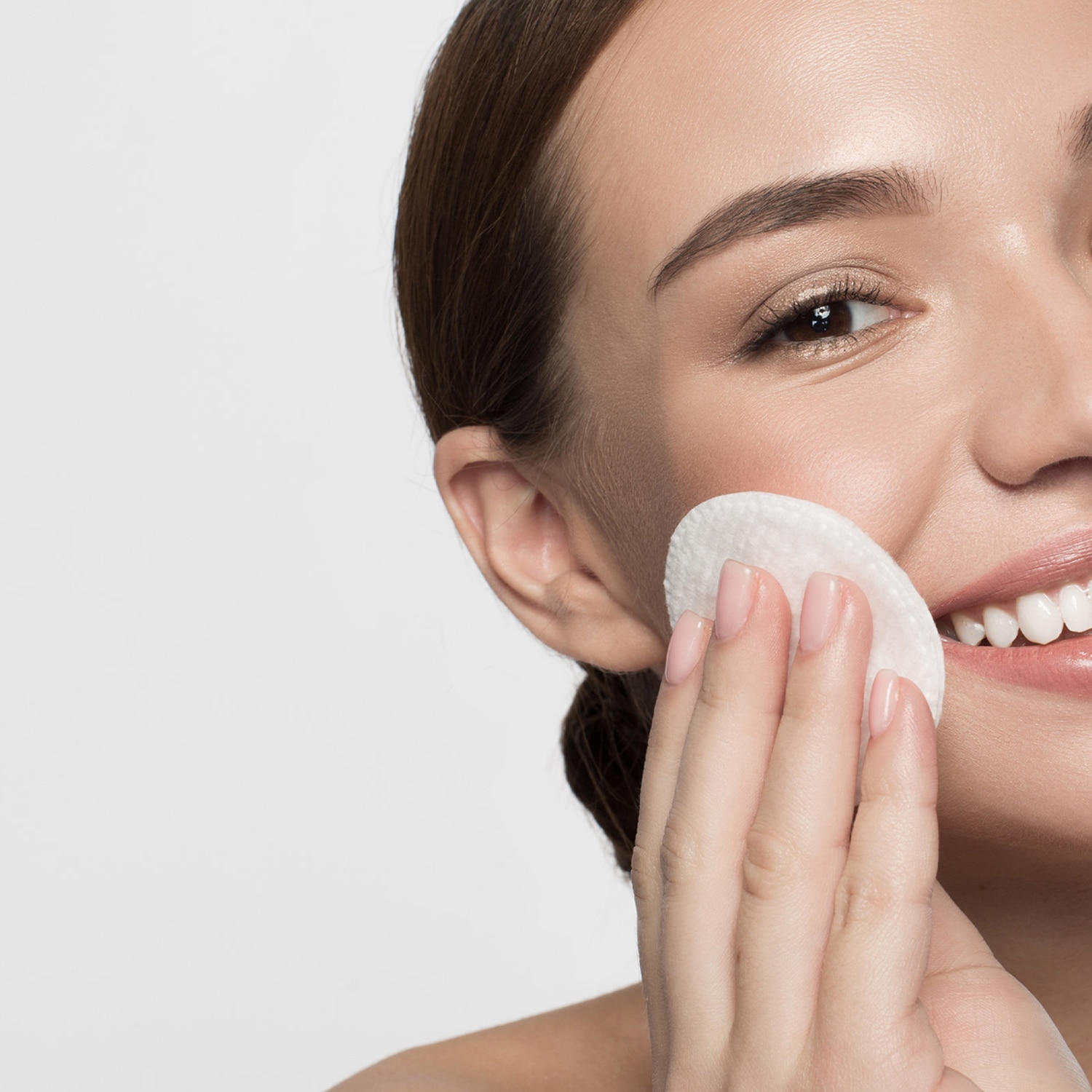 PRO CLEAN SMOKY LIP & EYE REMOVER (REMOVEDOR DE MAQUILLAJE PRO CLEAN)